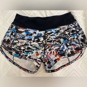 Lululemon size 4 speed ups